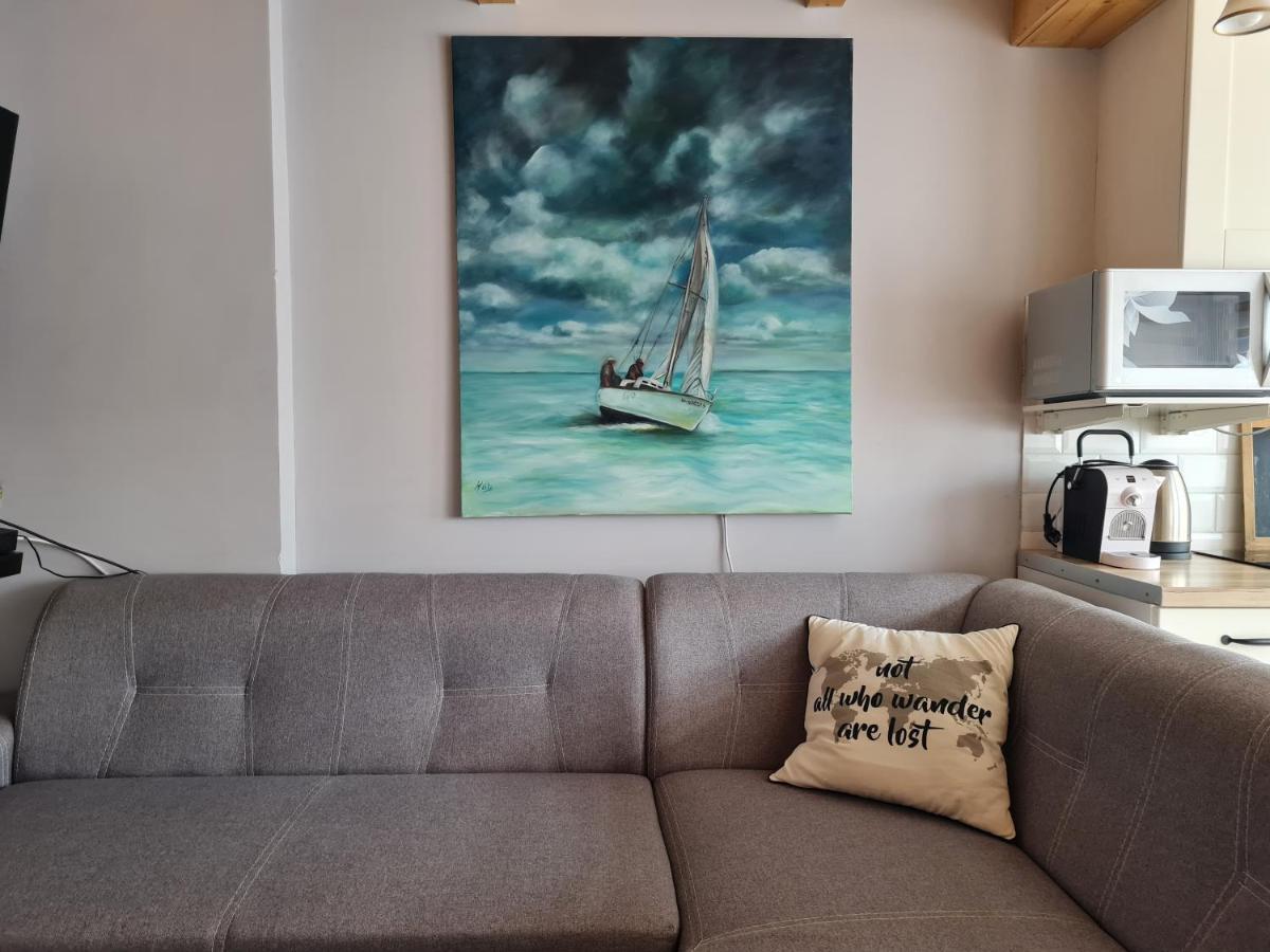 Flamingo Apartman Balatonszarszo Buitenkant foto